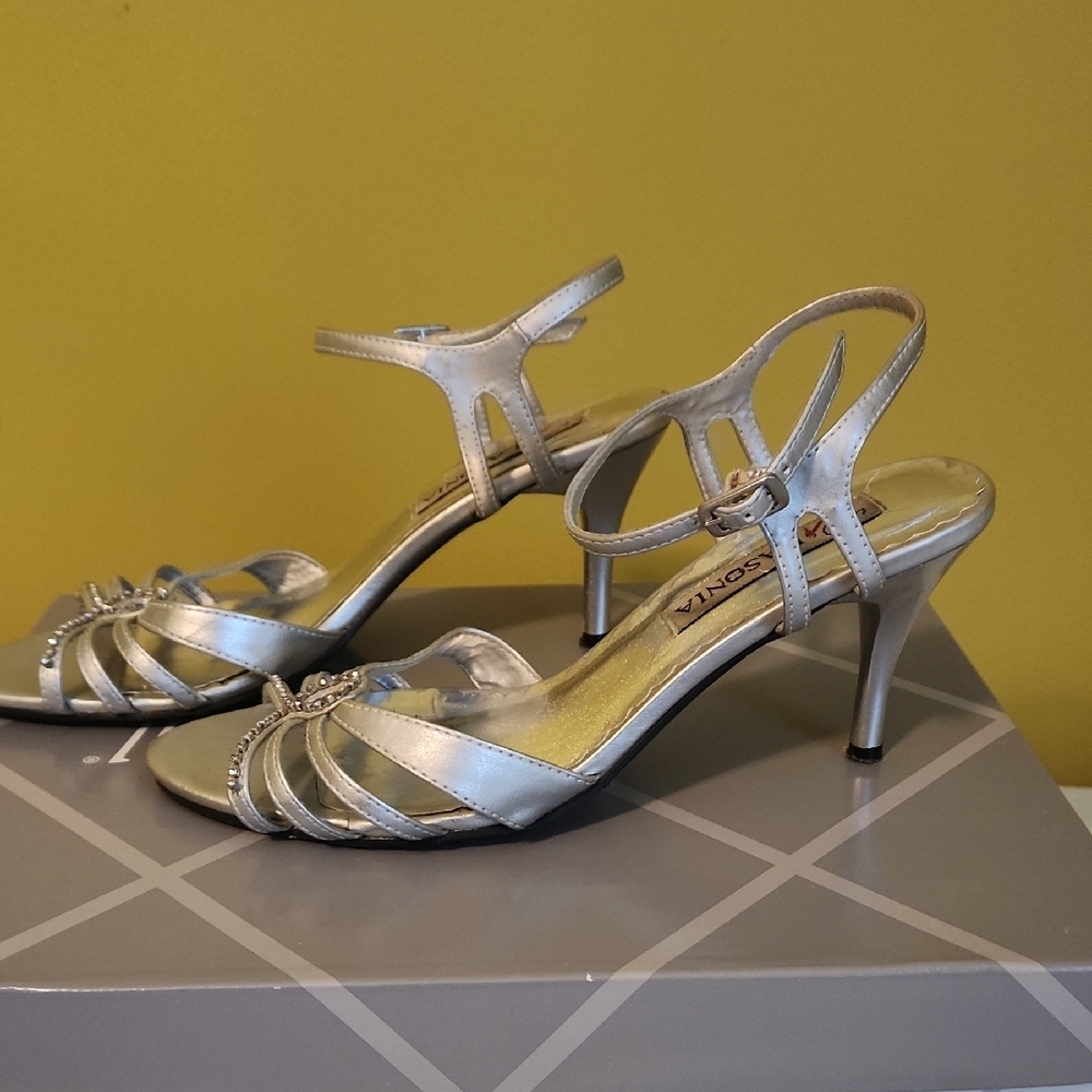 Silver Strappy Women's Sandals - Picture 4 of 5